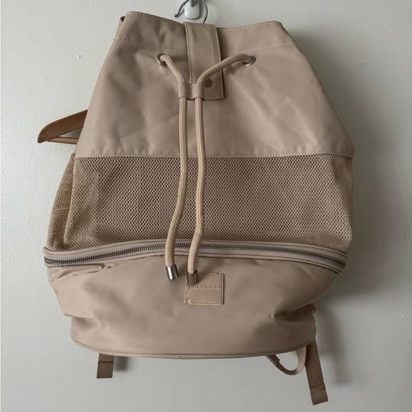Maxbone Extra Mile Rucksack Tan Pet Carrier Backpack main image 13